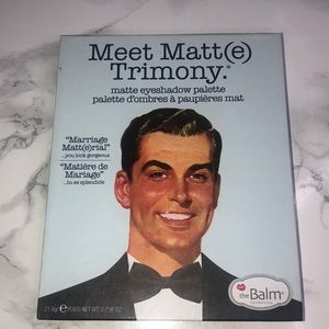 Meet matte trimony palette